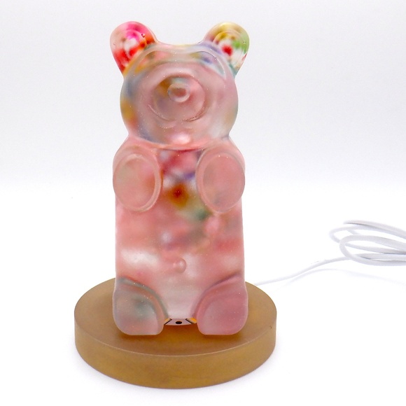 Jumbo Resin Gummy Bear & Base Lamp - Picture 2 of 12